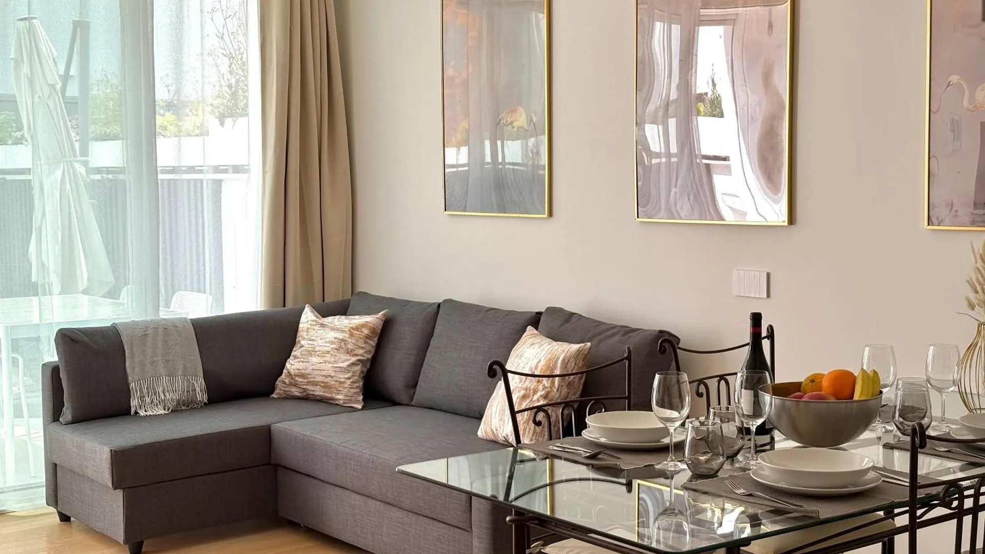 Apartment Suite With Private Courtyard - Colosseum & Forum Rome